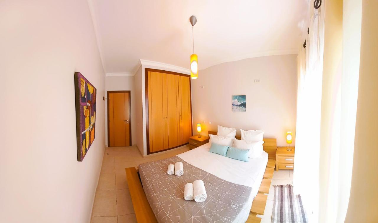 Ferienwohnung Nelo'S Cousy Place Portimão Exterior foto